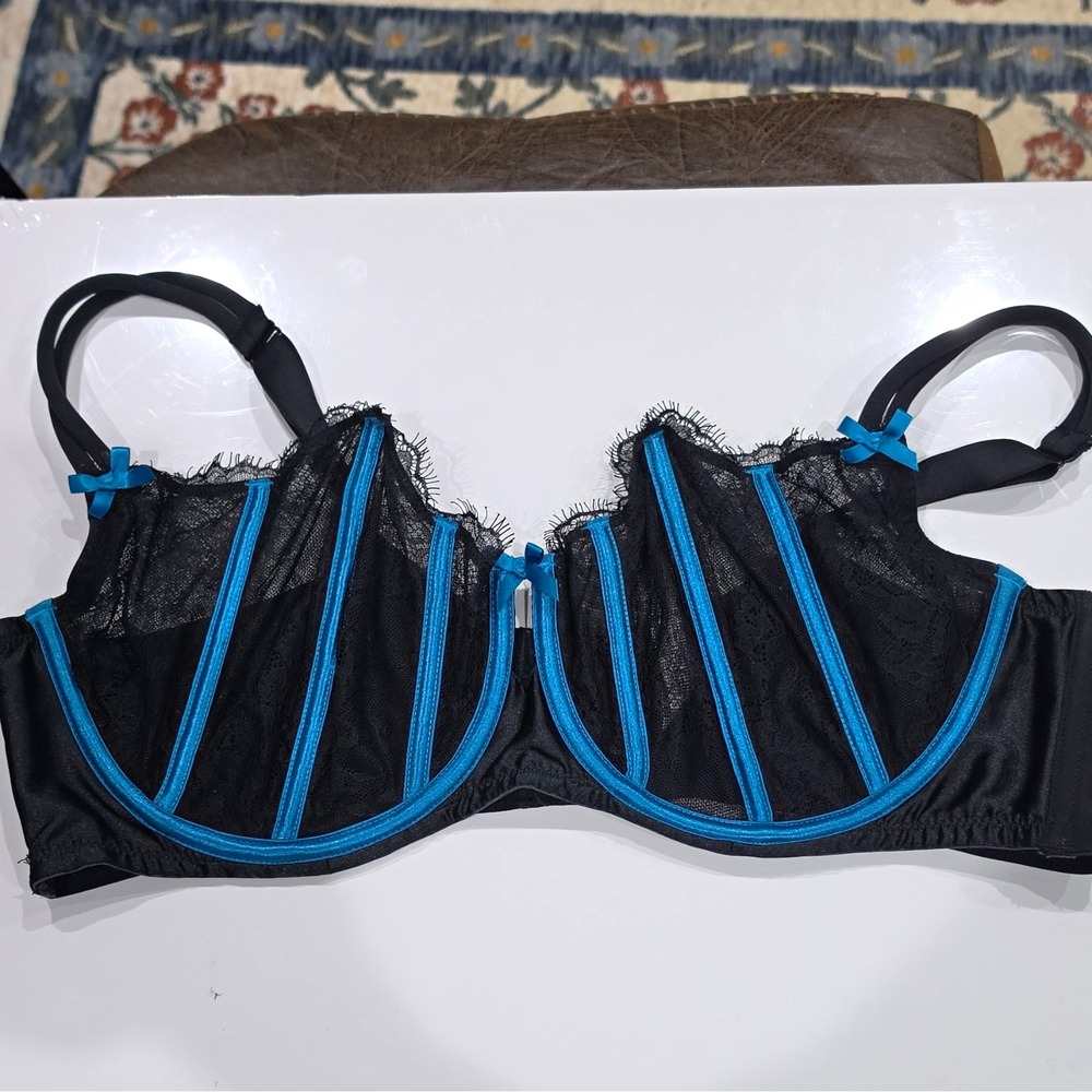 Cacique 42DD Underwire Mesh Bra Black with Blue Trim Bow Details Size 42 DD